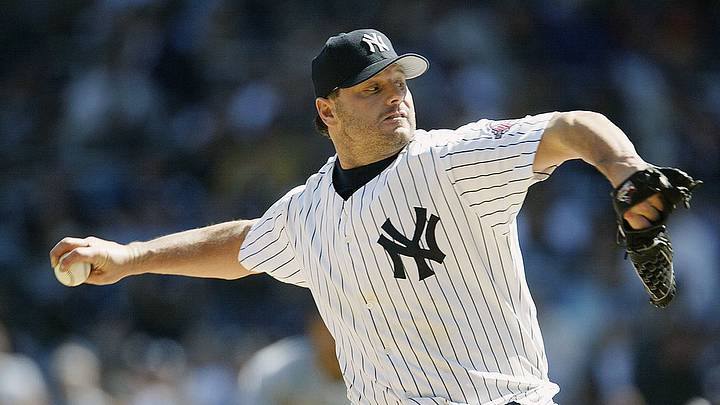 El pitcher de los New York Yankees, Roger Clemens, en 2003. El pitcher de los New York Yankees, Roger Clemens, en 2003.