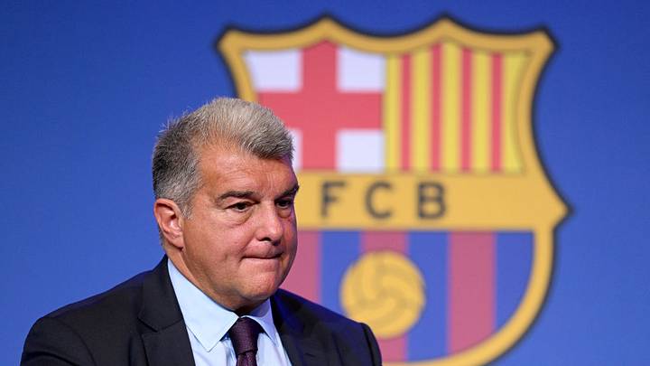 El presidente del Barcelona, Joan Laporta, sigue en la polémica por el caso Negreira. El presidente del Barcelona, Joan Laporta, sigue en la polémica por el caso Negreira.