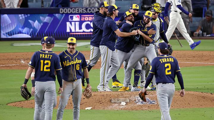 Los Brewers y los Rays se enfrentarán en la Serie Mundial de 2026, y ambas franquicias aún buscan su primer campeonato. Los Brewers y los Rays se enfrentarán en la Serie Mundial de 2026, y ambas franquicias aún buscan su primer campeonato.