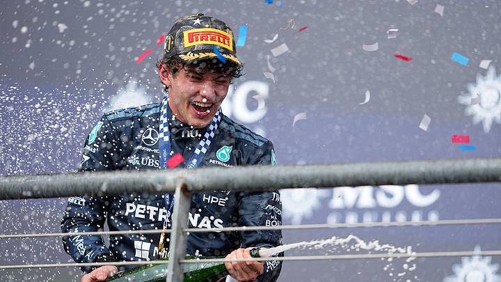 Andrea Kimi Antonelli, piloto de Mercedes, busca coronarse en México. Andrea Kimi Antonelli, piloto de Mercedes, busca coronarse en México.