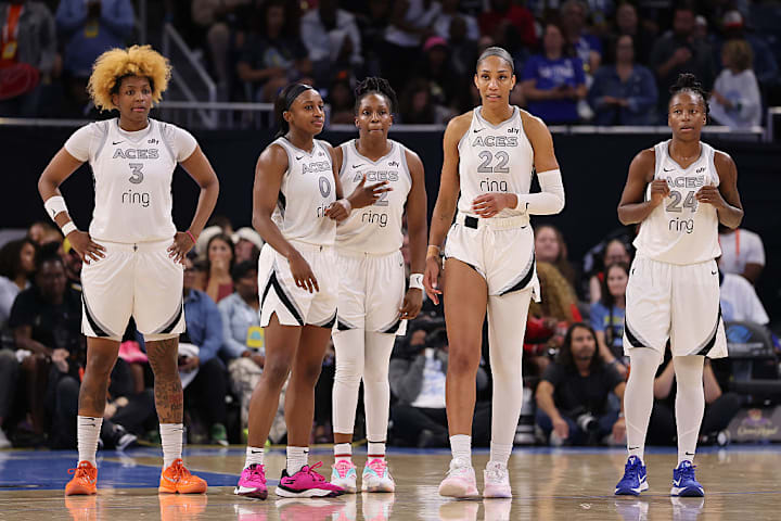 A'ja Wilson, Chelsea Gray, NaLyssa Smith, Jackie Young, Jewell Loyd