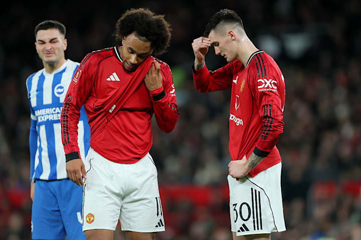 โจชัว เซียร์คซี, เบนจามิน เชชโก