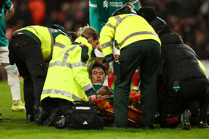 วาตารุ เอนโด ได้รับการบาดเจ็บร้ายแรงที่ซันเดอร์แลนด์