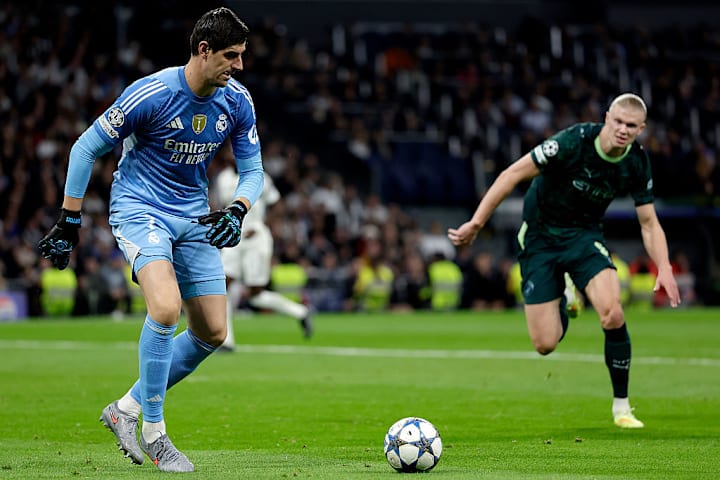 ธิโบต์ กูร์ตัวส์, เออร์ลิง ฮาแลนด์