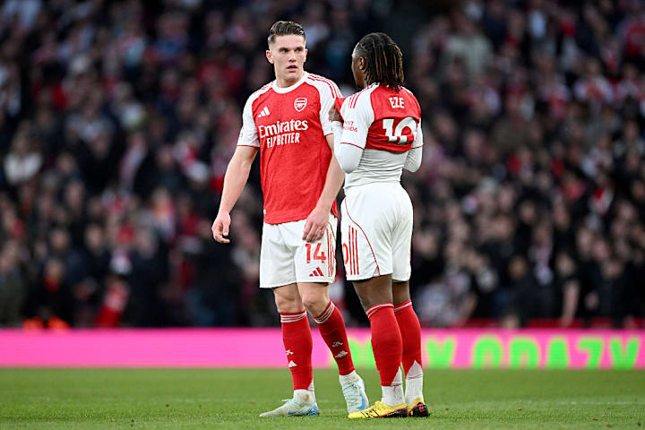 维克托·约克雷斯,埃贝雷奇·埃泽 维克托·约克雷斯,埃贝雷奇·埃泽