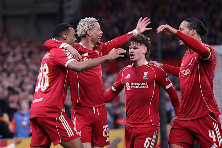 利物浦球员庆祝