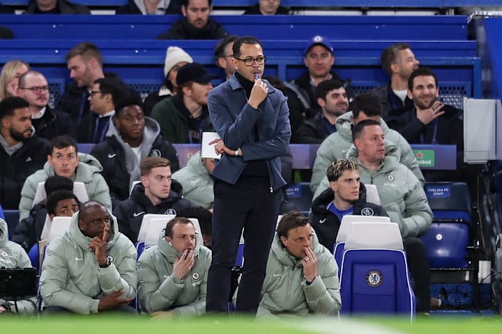 利亚姆·罗森尼奥