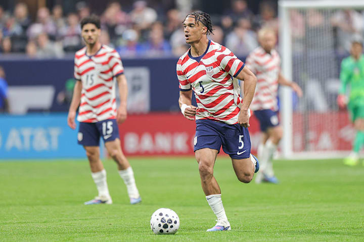 Antonee Robinson Antonee Robinson