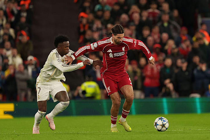 维尼修斯·朱尼奥尔，多米尼克·绍博斯洛伊