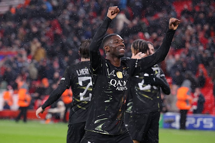 乌斯曼·登贝莱