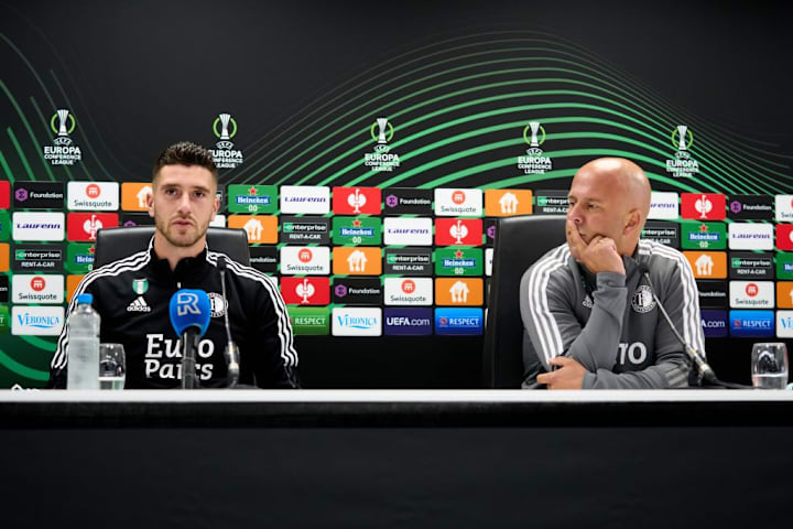 มาร์กอส เซเนซี, อาร์เน สล็อต