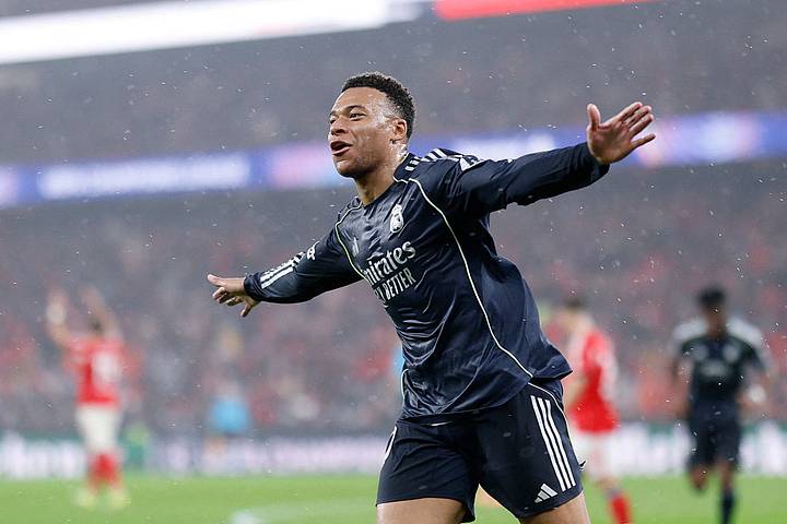Kylian Mbappé กีลียัน อ็มบัปเป
