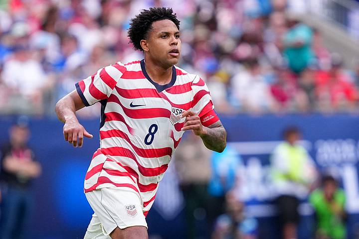 Weston mckennie running