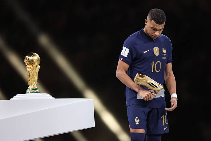 Kylian Mbappé กีลียัน เอ็มบัปเป