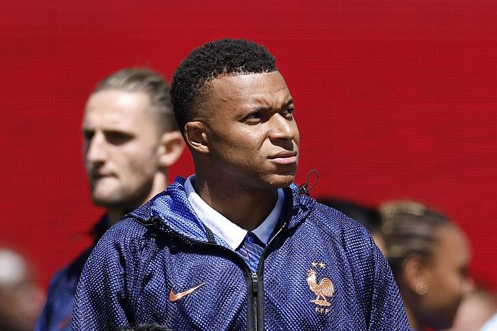 Kylian Mbappé กีลียัน เอ็มบัปเป
