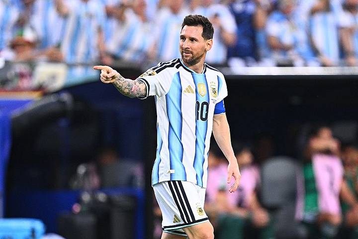 Lionel Messi