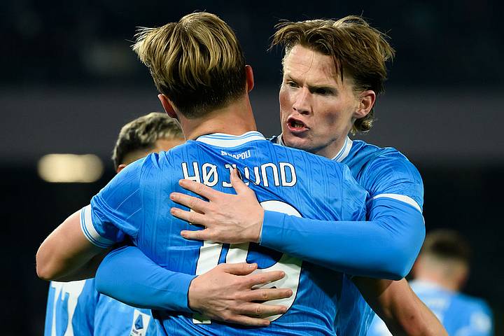 Rasmus Hojlund, Scott McTominay ราสมุส ฮอยลุนด์, สก็อตต์ แม็คโทมิเนย์