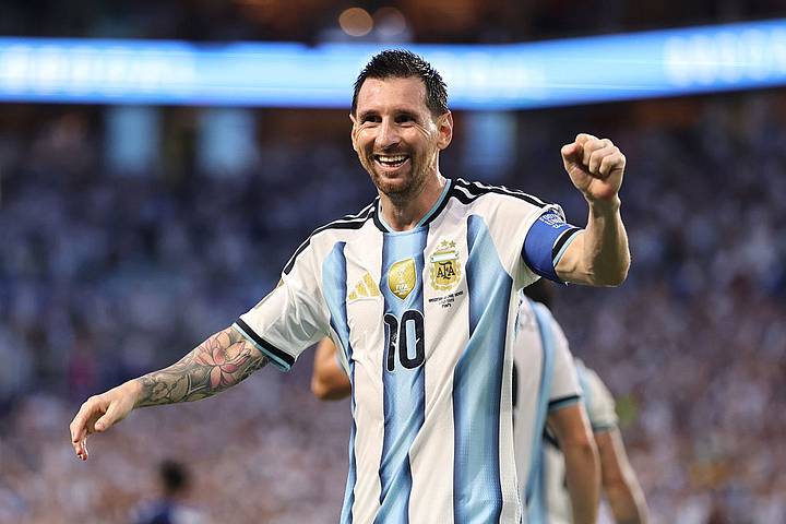 Lionel Messi Lionel Messi