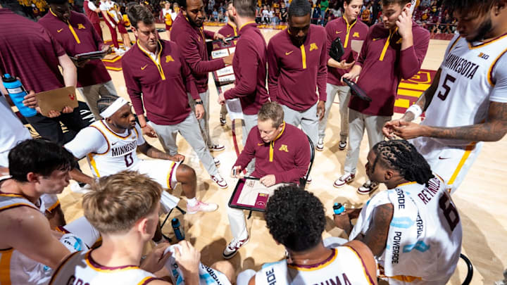 Niko Medved talking to his Gophers team during their exhibition win over North Dakota State