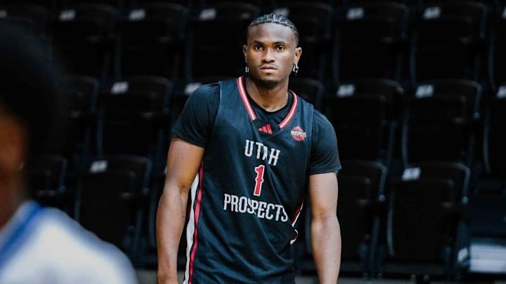 Ikenna Alozie has the UW among his many suitors. Ikenna Alozie has the UW among his many suitors.