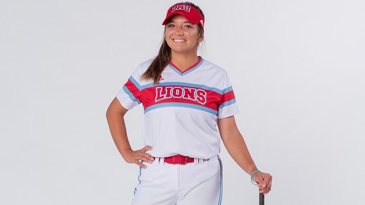 Former LMU infielder, Allisha Martinez, is looking for a kidney donor.