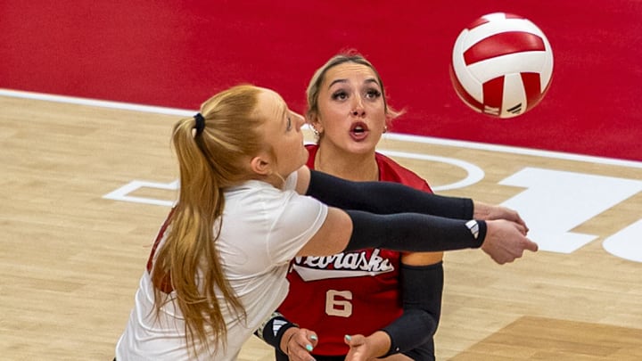 Laney Choboy (No. 6, right) and Olivia Mauch (left) have traded libero duties this season, and Nebraska's offense just keeps humming.