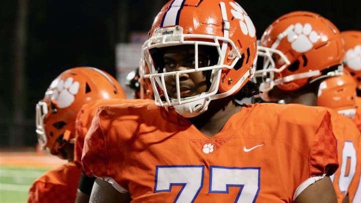 2025 Offensive lineman Cortez Smith 2025 Offensive lineman Cortez Smith