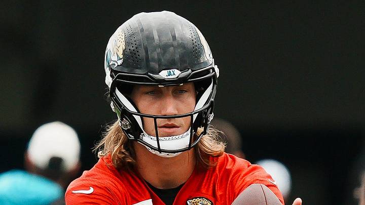 Jacksonville Jaguars quarterback Trevor Lawrence (16) takes a snap during a joint Buccaneers‑Jaguars NFL practice Wednesday, August 26, 2026 at the Miller Electric Center in Jacksonville, Fla. [Doug Engle/Florida Times-Union]