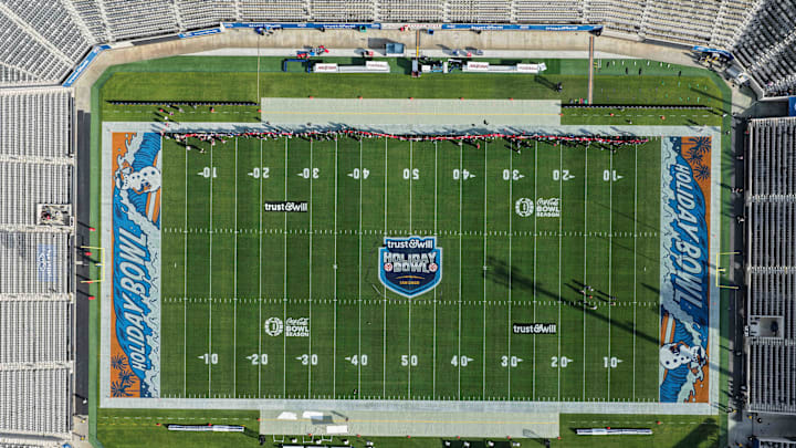 Jan 2, 2026; San Diego, CA, USA; A general overall aerial view of Snapdragon Stadium during the Holiday Bowl between the Arizona Wildcats at SMU Mustangs. Mandatory Credit: Kirby Lee-Imagn Images Jan 2, 2026; San Diego, CA, USA; A general overall aerial view of Snapdragon Stadium during the Holiday Bowl between the Arizona Wildcats at SMU Mustangs. Mandatory Credit: Kirby Lee-Imagn Images
