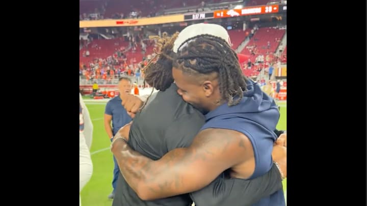 Fred Warner reunites with Dre Greenlaw after the 49ers-Broncos preseason game.