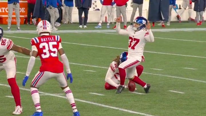 Younghoe Koo had everyone laughing with his botched field goal attempt in the Giants' loss to the Patriots. 