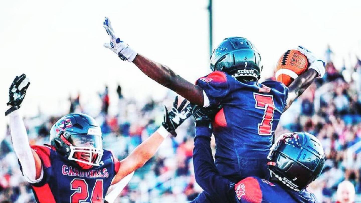Martinsburg beats Spring Mills for West Virginia high school football ...