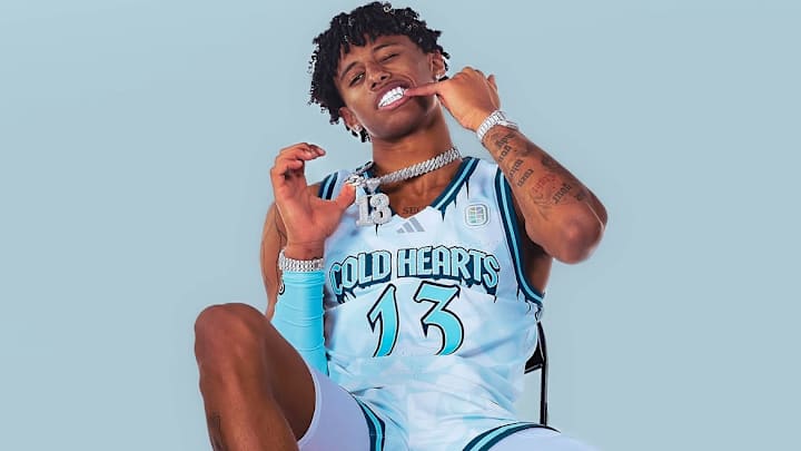 OTE Star Diamant Blazi in his Cold Hearts uniform OTE Star Diamant Blazi in his Cold Hearts uniform