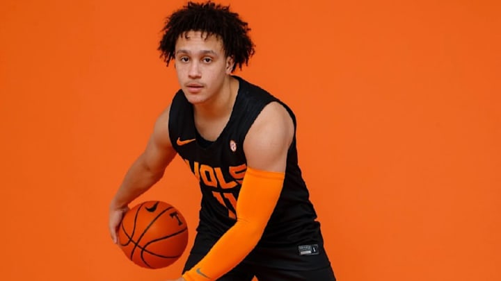Tennessee guard target Chance Mallory on his official visit with Tennessee