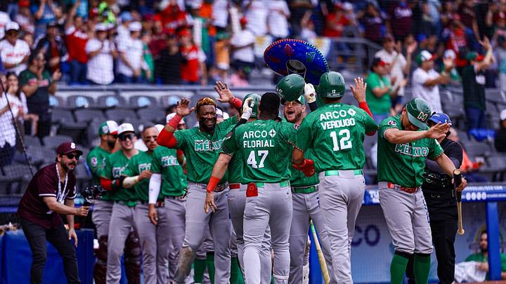 ¡Vaya triunfo! Los Tomateros de Culiacán —México verde— dejaron en el camino a la poderosa República Dominicana. ¡Vaya triunfo! Los Tomateros de Culiacán —México verde— dejaron en el camino a la poderosa República Dominicana.