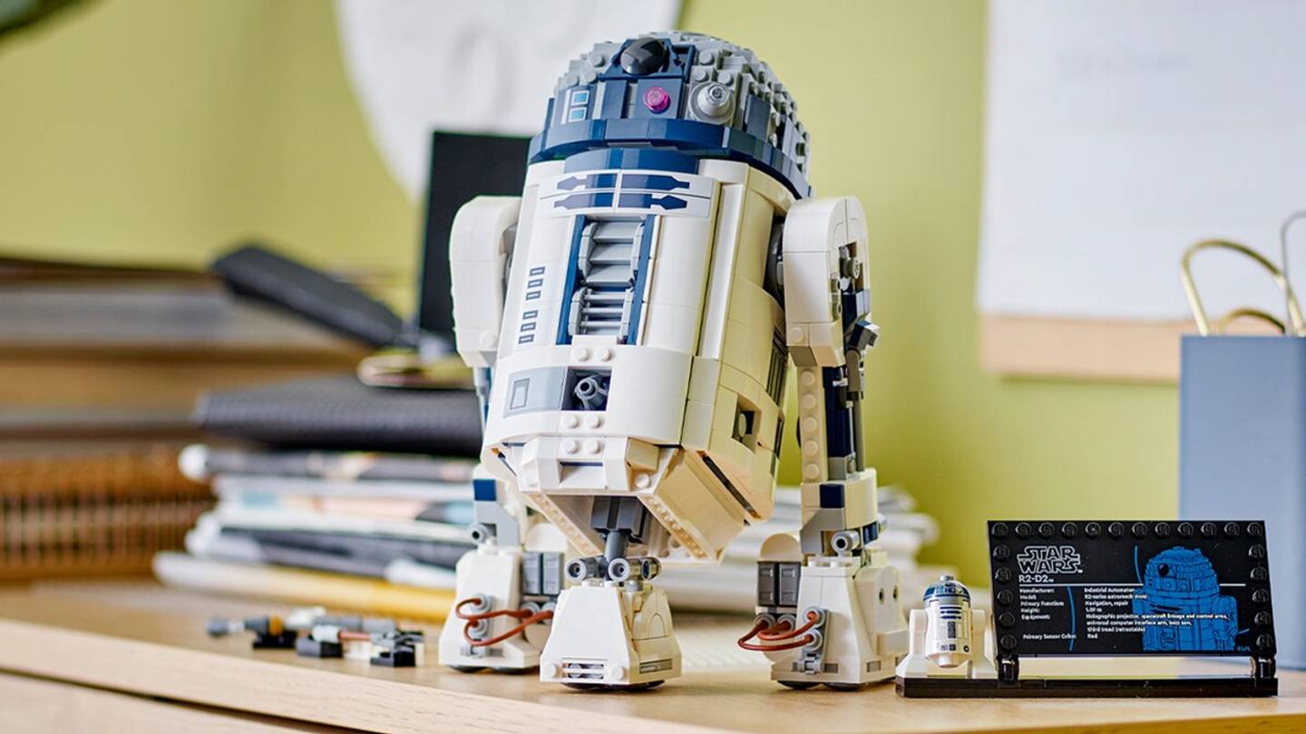 25thシークレット9枚 Celebrate LEGO Star Wars turning 25 with these new sets!