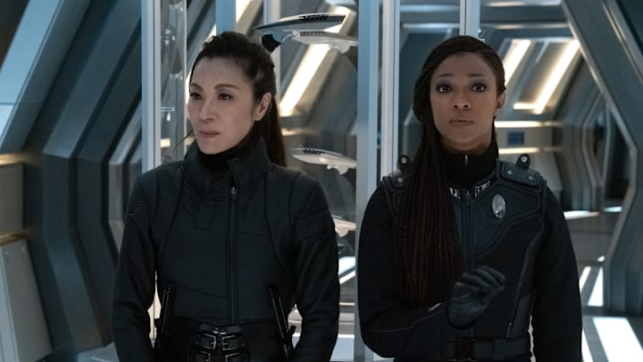 “Terra Firma, Part 1” — Ep#309 — Pictured (L-R): Michelle Yeoh as Georgiou and Sonequa Martin-Green as Commander Burnham of the CBS All Access series STAR TREK: DISCOVERY. Photo Cr: Michael Gibson/CBS ©2020 CBS Interactive, Inc. All Rights Reserved.