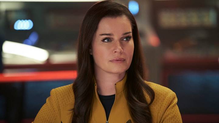 Pictured: Rebecca Romijn as Una of the Paramount+ original series STAR TREK: STRANGE NEW WORLDS. Photo Cr: Marni Grossman/Paramount+ ©2022 ViacomCBS. All Rights Reserved. Pictured: Rebecca Romijn as Una of the Paramount+ original series STAR TREK: STRANGE NEW WORLDS. Photo Cr: Marni Grossman/Paramount+ ©2022 ViacomCBS. All Rights Reserved.