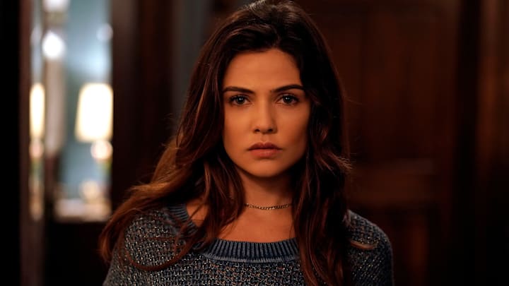 Tell Me A Story -- "Chapter 5: Madness" -- Image Number: TMA105_113966_6451b.jpg -- Pictured: Danielle Campbell as Kayla -- Photo: Patrick Harbron/CBS © 2020 CBS Interactive. All Rights Reserved.