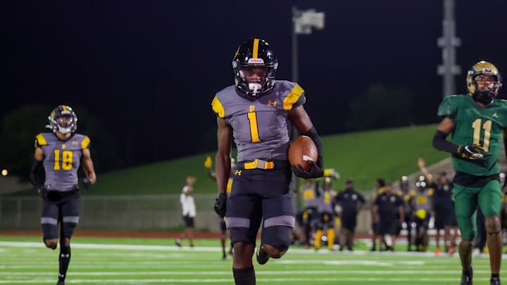 St. Francis Academy (Maryland) is always one of the most-traveled teams in the county and that will not change in 2024 as the Panthers are set to traverse more than 18,000 miles and seven states this season. St. Francis Academy (Maryland) is always one of the most-traveled teams in the county and that will not change in 2024 as the Panthers are set to traverse more than 18,000 miles and seven states this season.