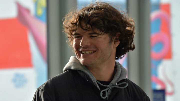 Linebacker Christian Thatcher chose Utah from 6 schools, among them the UW. Linebacker Christian Thatcher chose Utah from 6 schools, among them the UW.