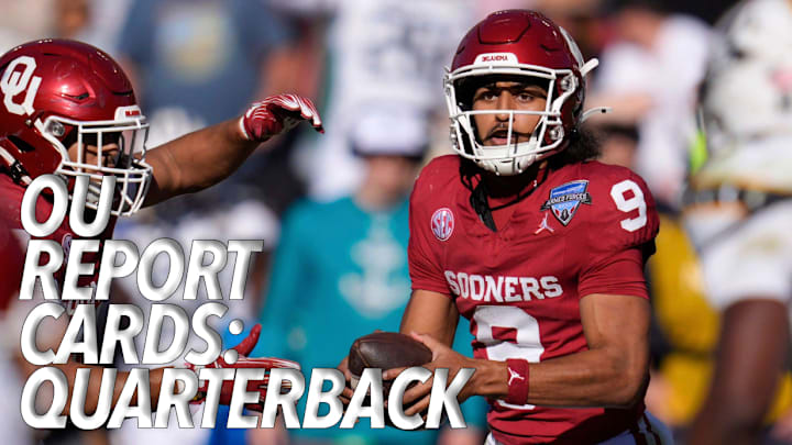 Oklahoma quarterback Michael Hawkins