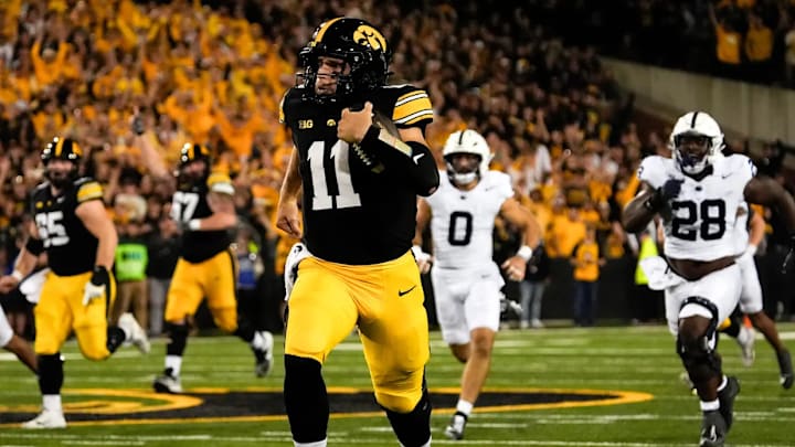 Iowa Hawkeyes quarterback Mark Gronowski against the Penn State Nittany Lions