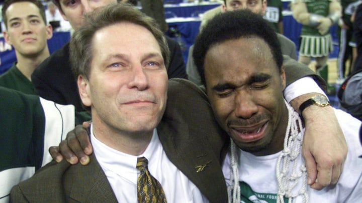 Michigan State coach Tom Izzo stands with Mateen Cleaves as they listen and watch the overhead screen playing the team tribute after the national championship game against Florida on Monday, April 3, 2000, in Indianapolis.

Msu Florida Championship Basketball
