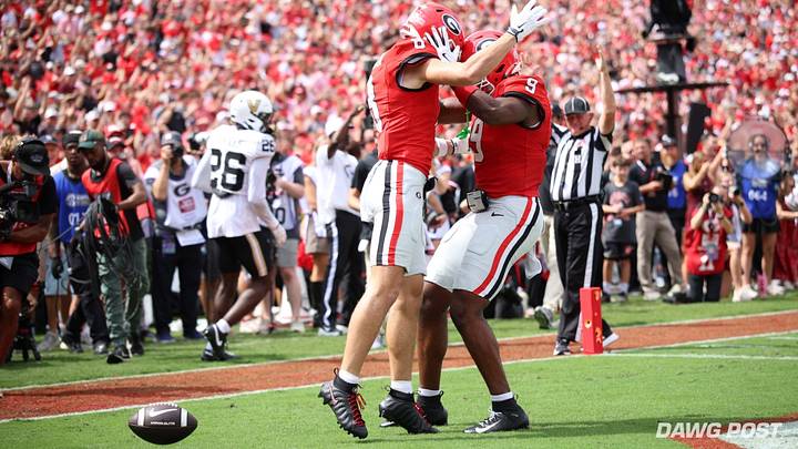 Sanford Stadium; Athens, Georgia; 10/02/2026; Georgia wide receiver Landon Roldan and tight end Ethan Barbour celebrate Roldan catching his first touchdown pass for the Bulldogs. Sanford Stadium; Athens, Georgia; 10/02/2026; Georgia wide receiver Landon Roldan and tight end Ethan Barbour celebrate Roldan catching his first touchdown pass for the Bulldogs.