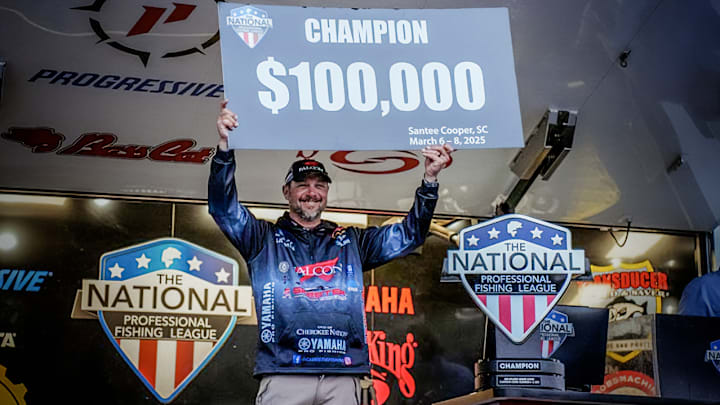 Jason Christie sets a new NPFL three-day weight record with 82 pounds, 12 ounces at Santee Cooper, securing a $100,000 victory. Meanwhile, Skeeter Crosby’s disqualification sparks discussion about the “No Info” rule. Jason Christie sets a new NPFL three-day weight record with 82 pounds, 12 ounces at Santee Cooper, securing a $100,000 victory. Meanwhile, Skeeter Crosby’s disqualification sparks discussion about the “No Info” rule.