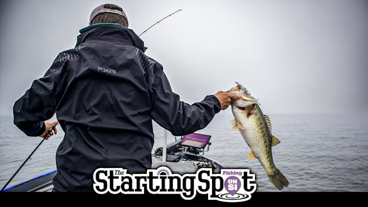 The Starting Spot: -Johnston Wins St Lawrence Open -Flying Bass Hits Truck -The History of Giant Florida Smallmouth The Starting Spot: -Johnston Wins St Lawrence Open -Flying Bass Hits Truck -The History of Giant Florida Smallmouth