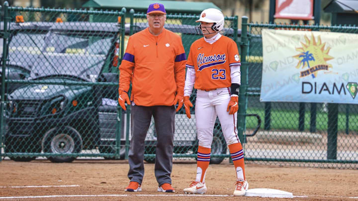 Clemson extended head coach John Rittman's contract through 2031.