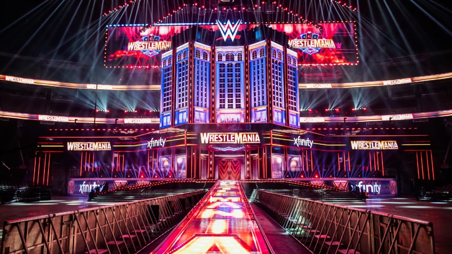 10 Best WWE WrestleMania Stages of All-Time