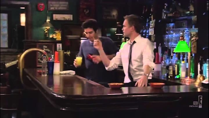 Bar scene from How I Met your mother